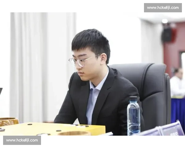 围甲第三轮王星昊逆转屠晓宇，许皓鋐弃子制胜；围乙朴文垚爆冷负赖均辅