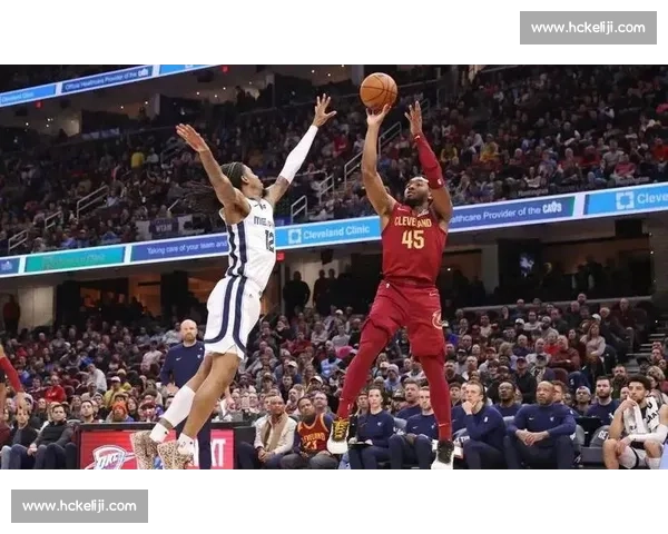 NBA最新赛况:今日比分与精彩瞬间全回顾 NBA最新赛况:今日比分与精彩瞬间全回顾